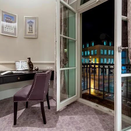 Szálloda Bellotto Varsó